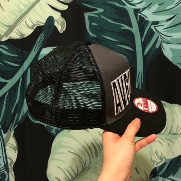 Snapbacks - Picture 2 of 2